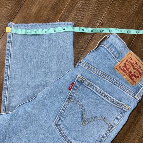 Levi’s Wedgie Straight Jean High Rise Button Fly Droit Fray - Picture 3 of 12